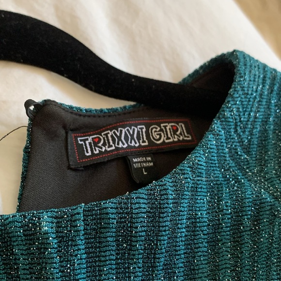 sparkly green trixxi girl dress size L (youth) - Picture 2 of 2